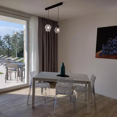 La Rondinella بيت للعطل *