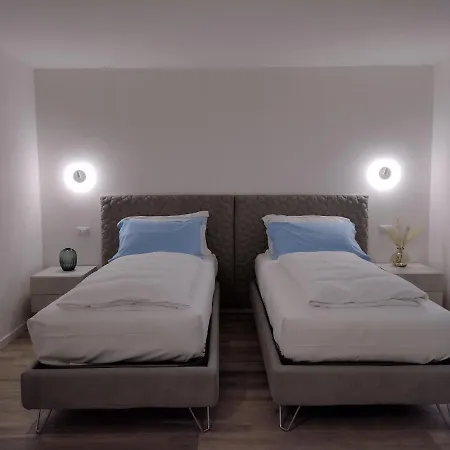 Holiday home La Rondinella Bardolino