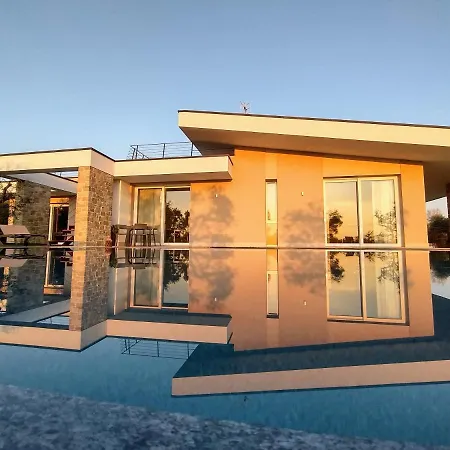 Holiday home La Rondinella