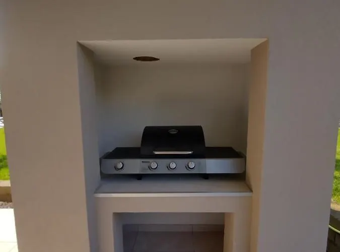 בית נופש La Rondinella *