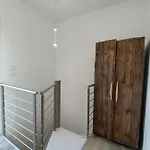 Feriehus La Rondinella *