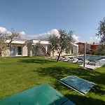 La Rondinella Feriehus *