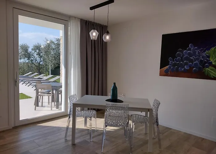 La Rondinella Tatil Evi *