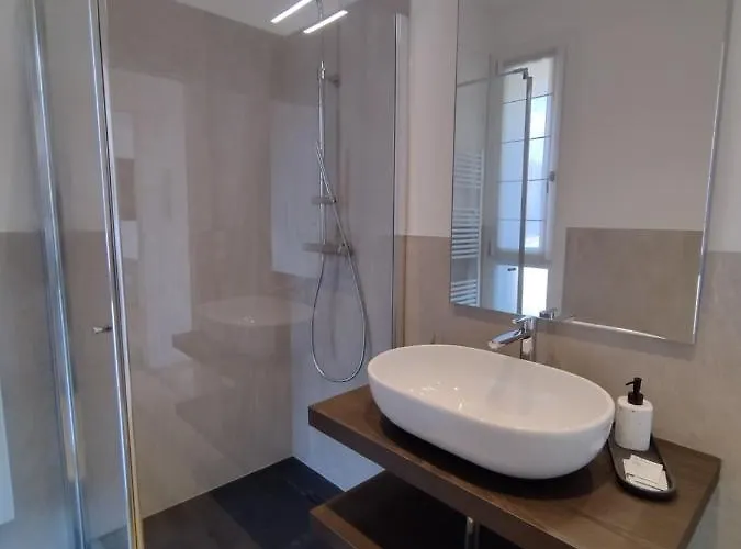 La Rondinella Tatil Evi *