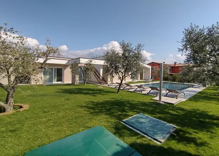 La Rondinella Tatil Evi *